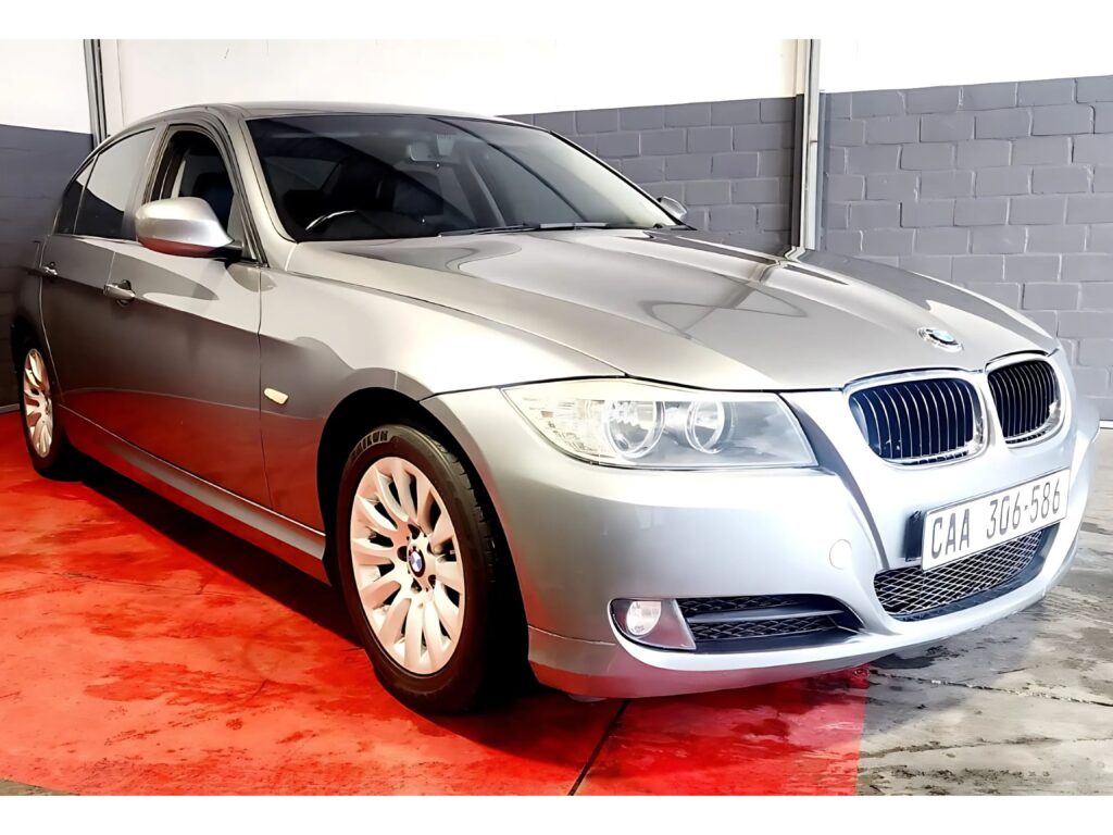 2009 BMW 320i E46