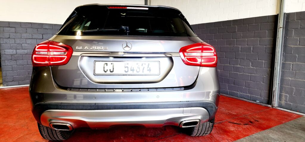 2016 Mercedes Benz GLA 200 CDI AT